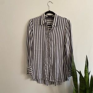 Alice & Olivia silk button down blouse